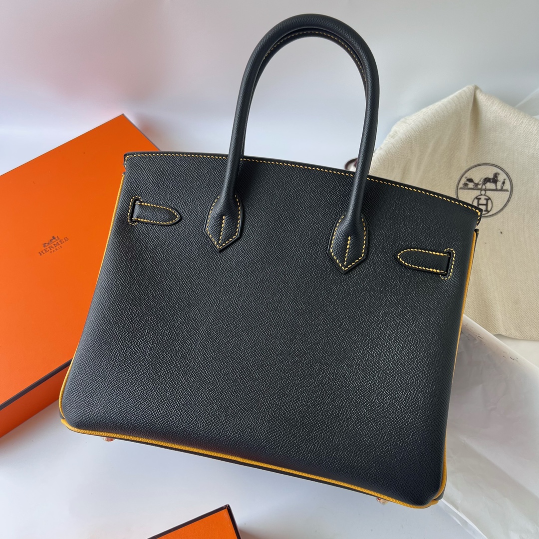 에르메스 버킨백30 블랙 금장 앱송